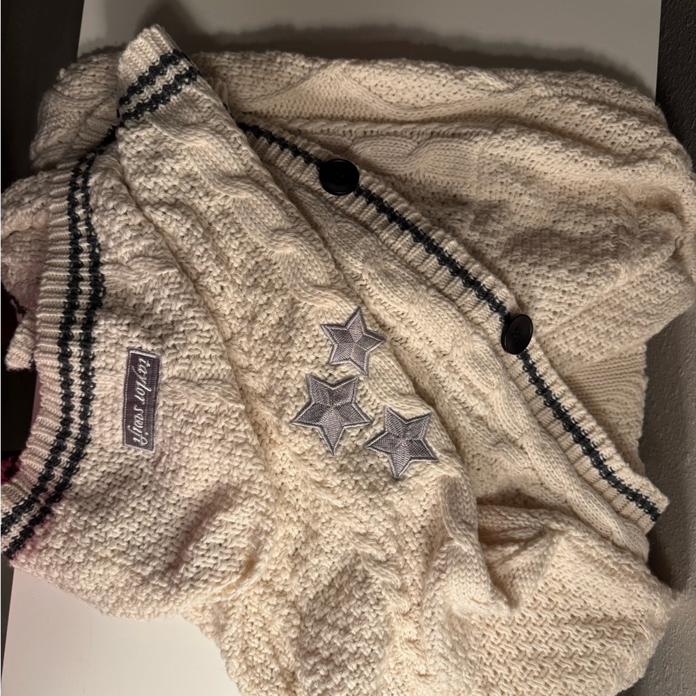 Taylor swift folklore cardigan